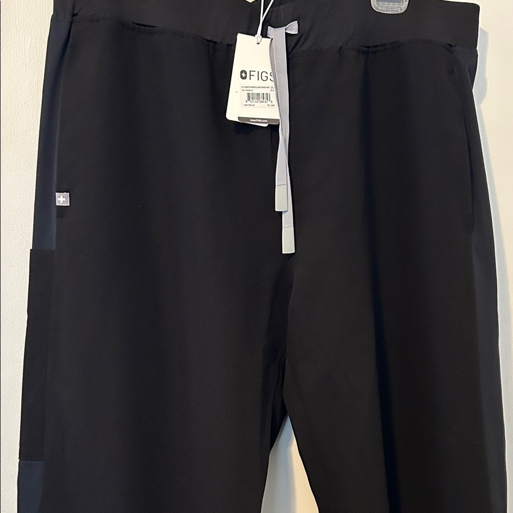 Figs scrub pants 2xl Joggers technical collection, new with tags